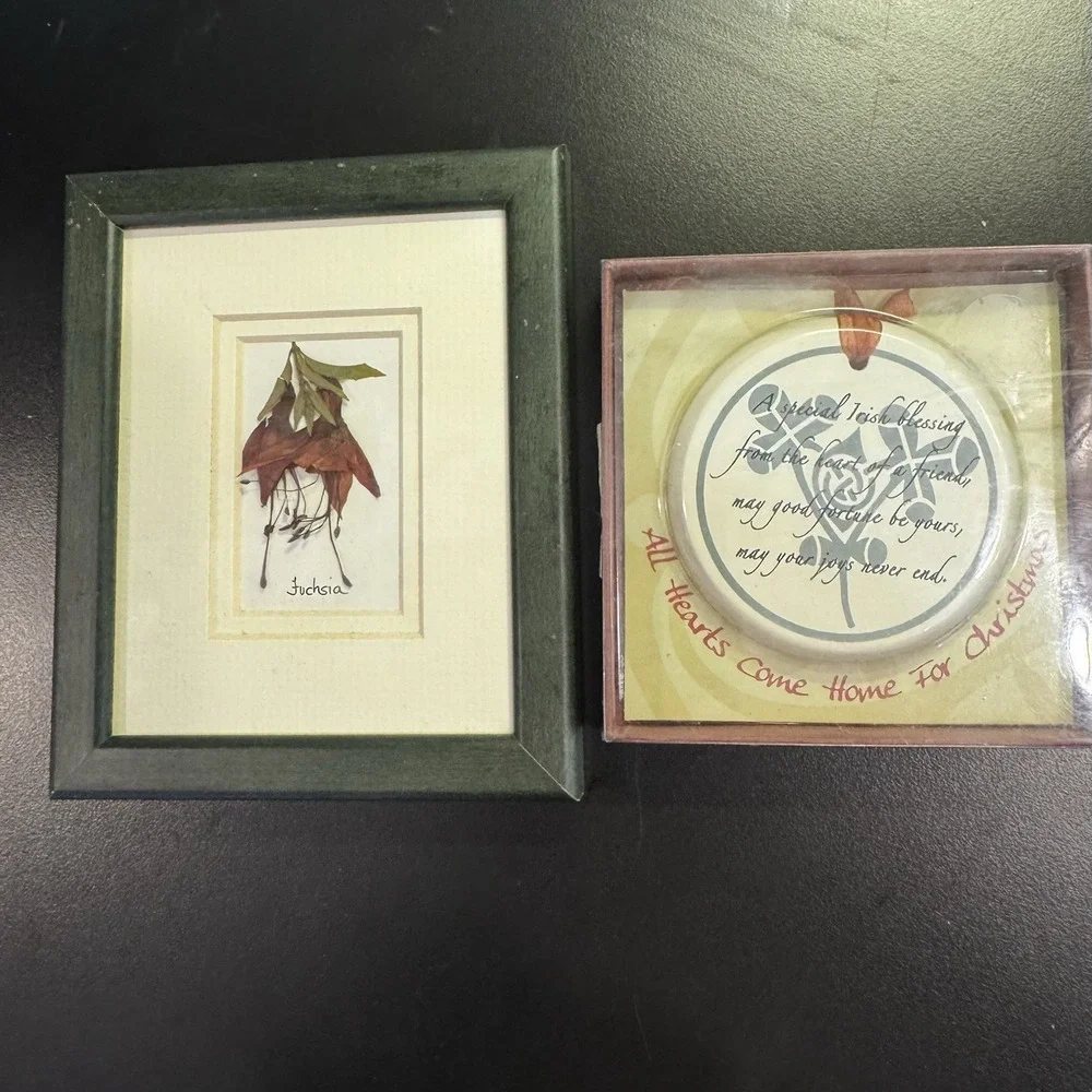 PRESSED DRIED Flowers Of Ireland  By Breda Hayden‎ & Irish Blessing ornament